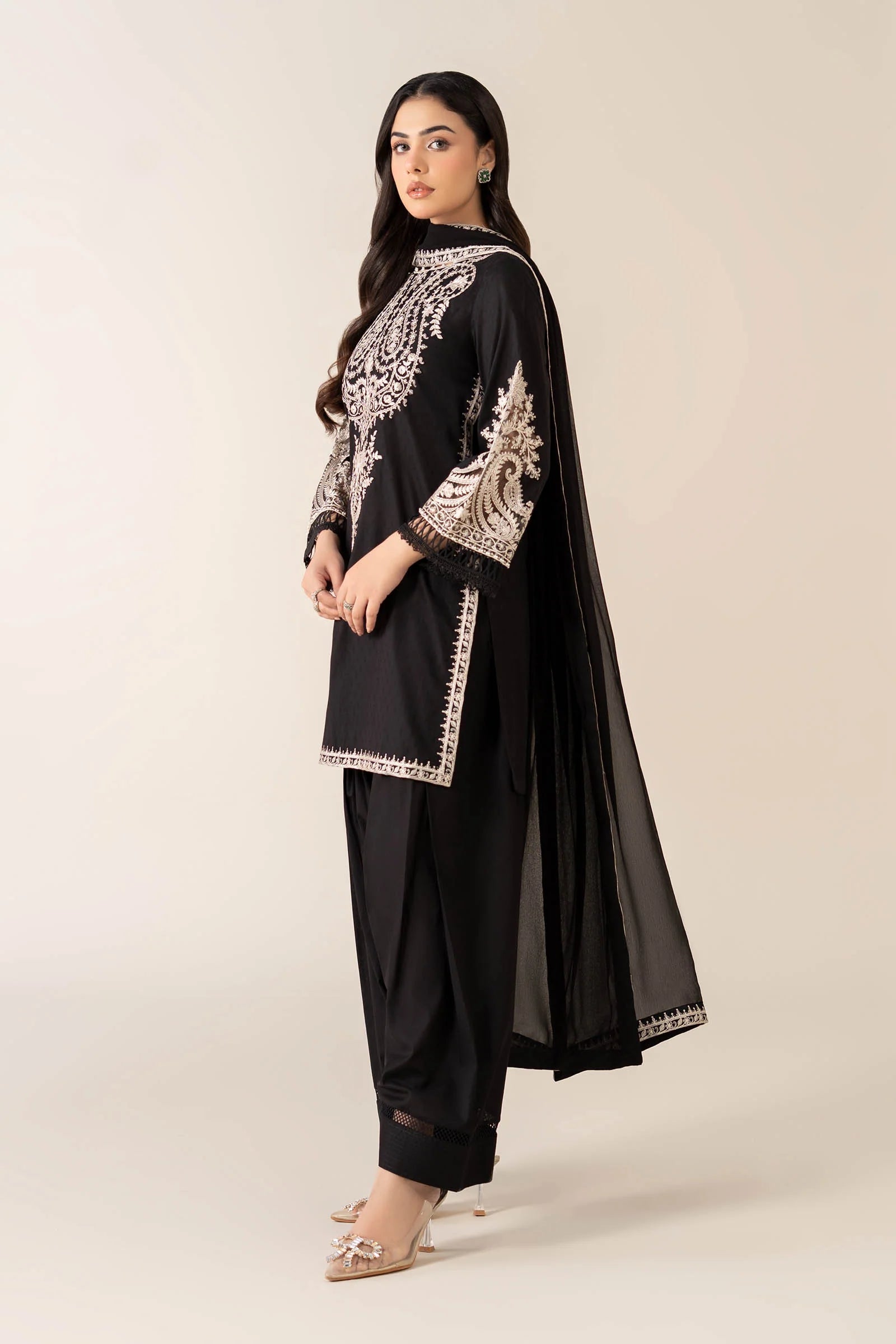 Maria.B - 3PC Dhanak Embroidered Suit - USME-014095