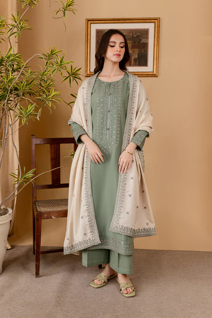 BATIK - 3PC Dhanak Embroidered Suit - USME-05037