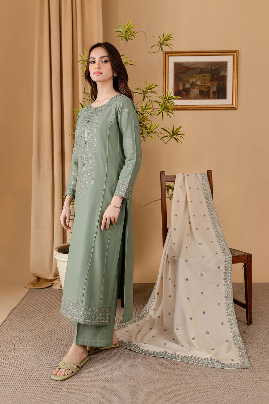 BATIK - 3PC Dhanak Embroidered Suit - USME-05037