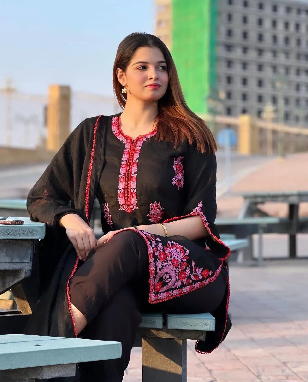 Bareeze - 3PC Embroidered Suit - USME-012987