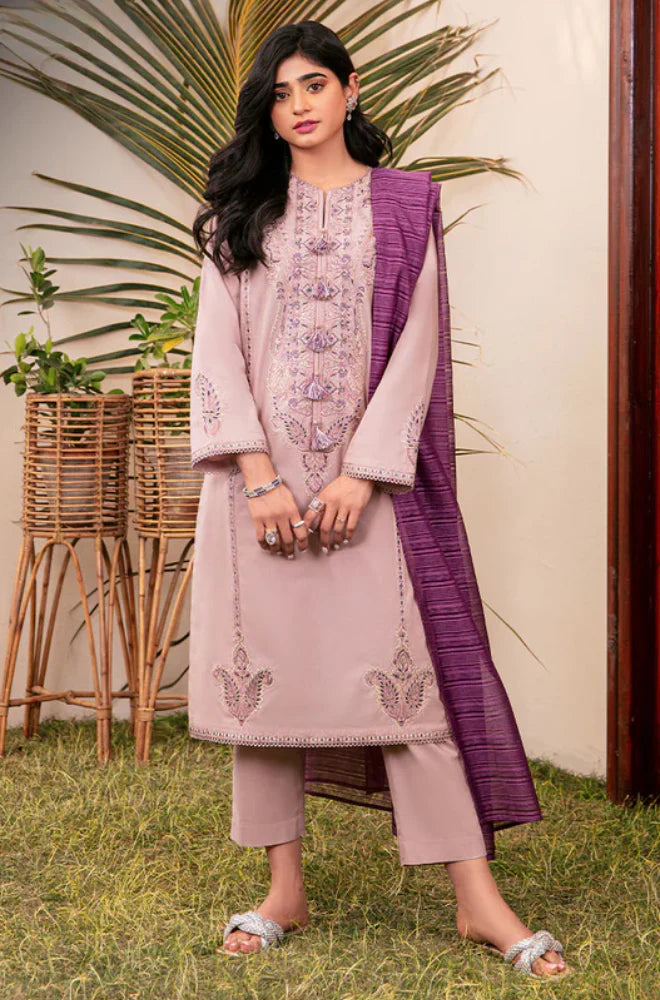 IZNIK - 3PC Lawn Embroidered Suit - USME-012035