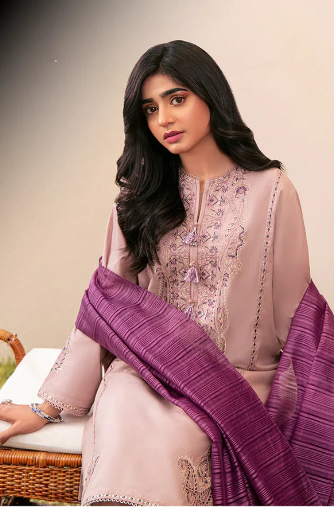 IZNIK - 3PC Lawn Embroidered Suit - USME-012035