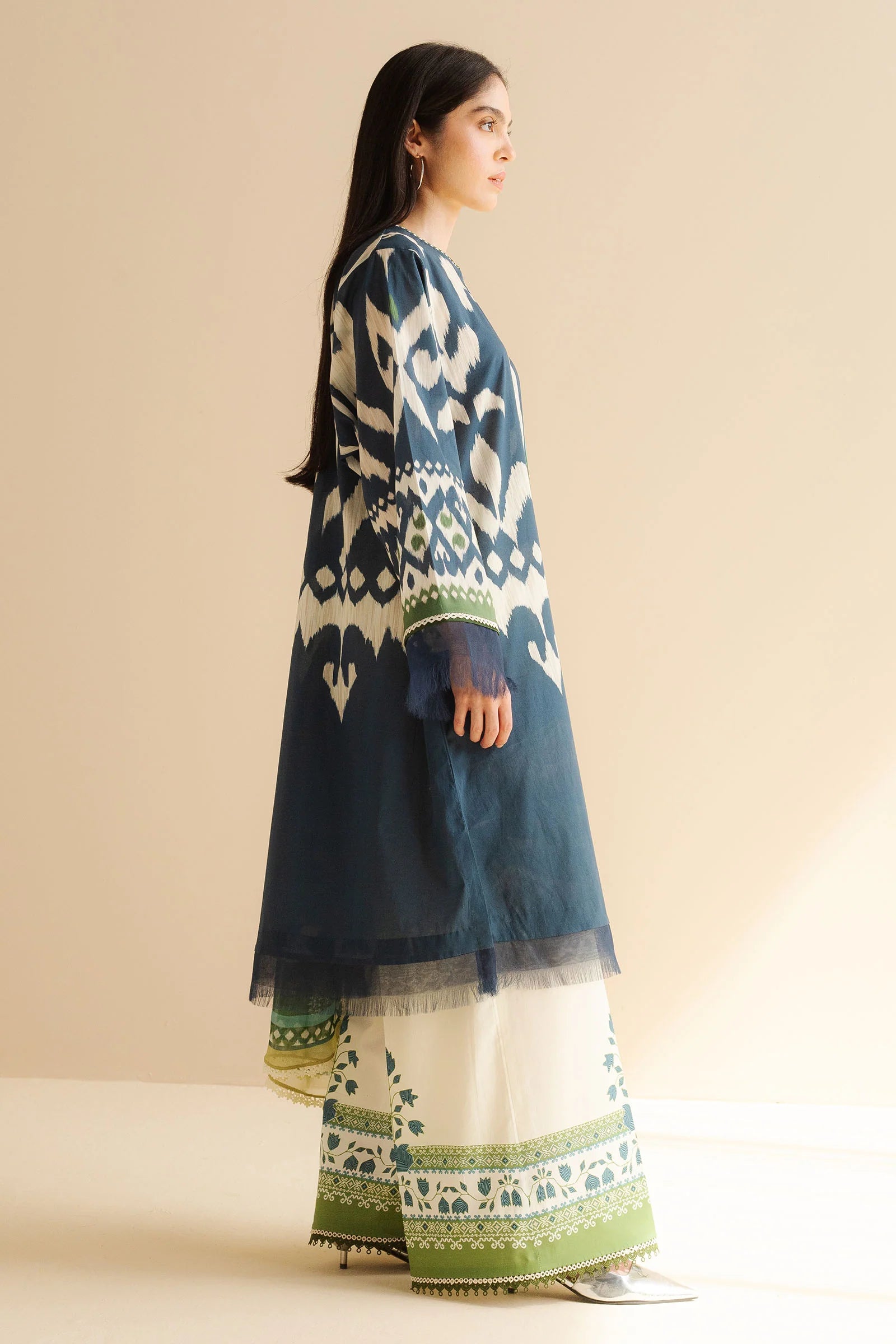 COCO BY Zarasha Jahan - 3PC  Lawn Digital Printed Suit - USME-013027