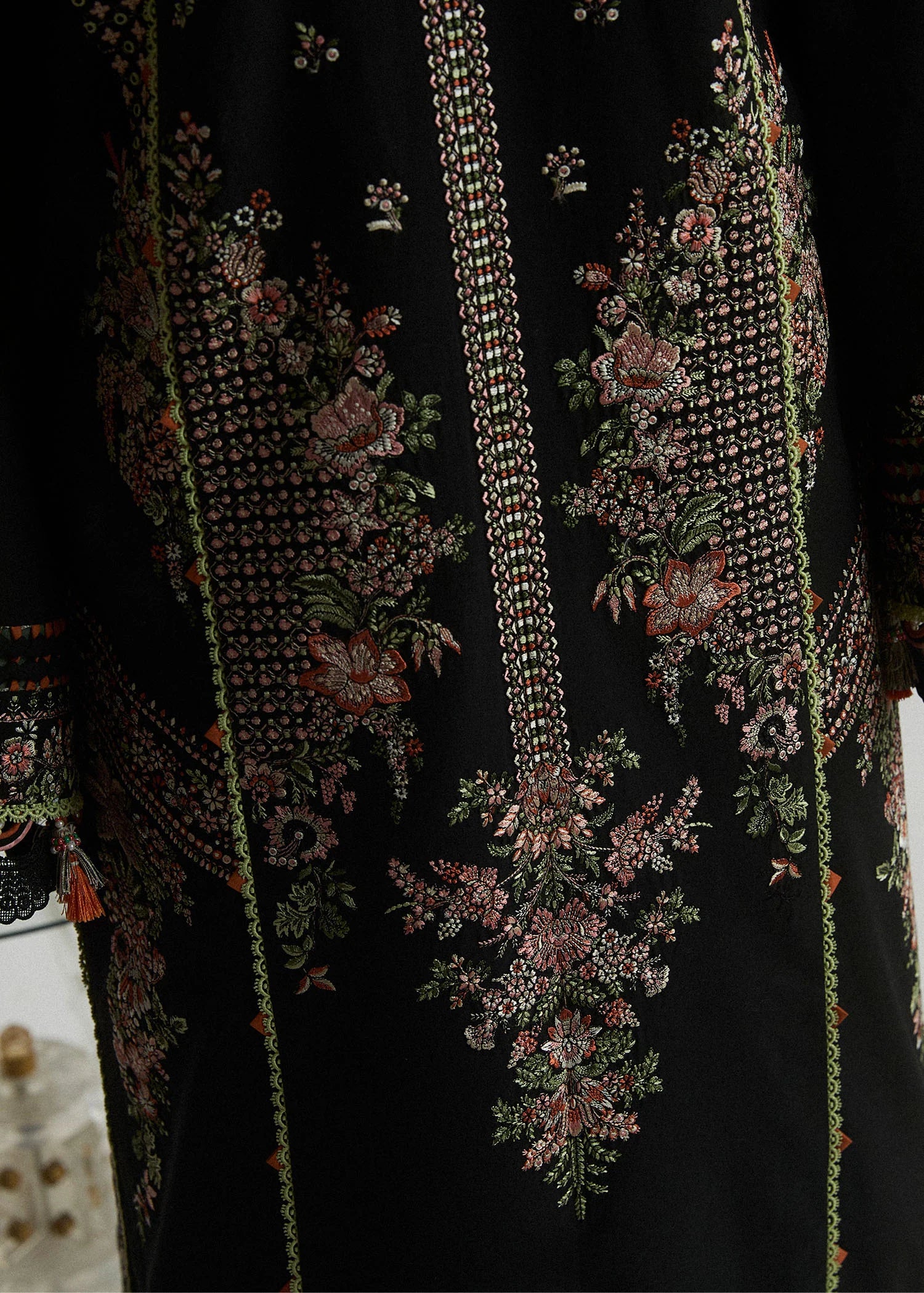 Hussain Rehar - 3PC Luxury Dhanak Embroidered Suit - USME-014045