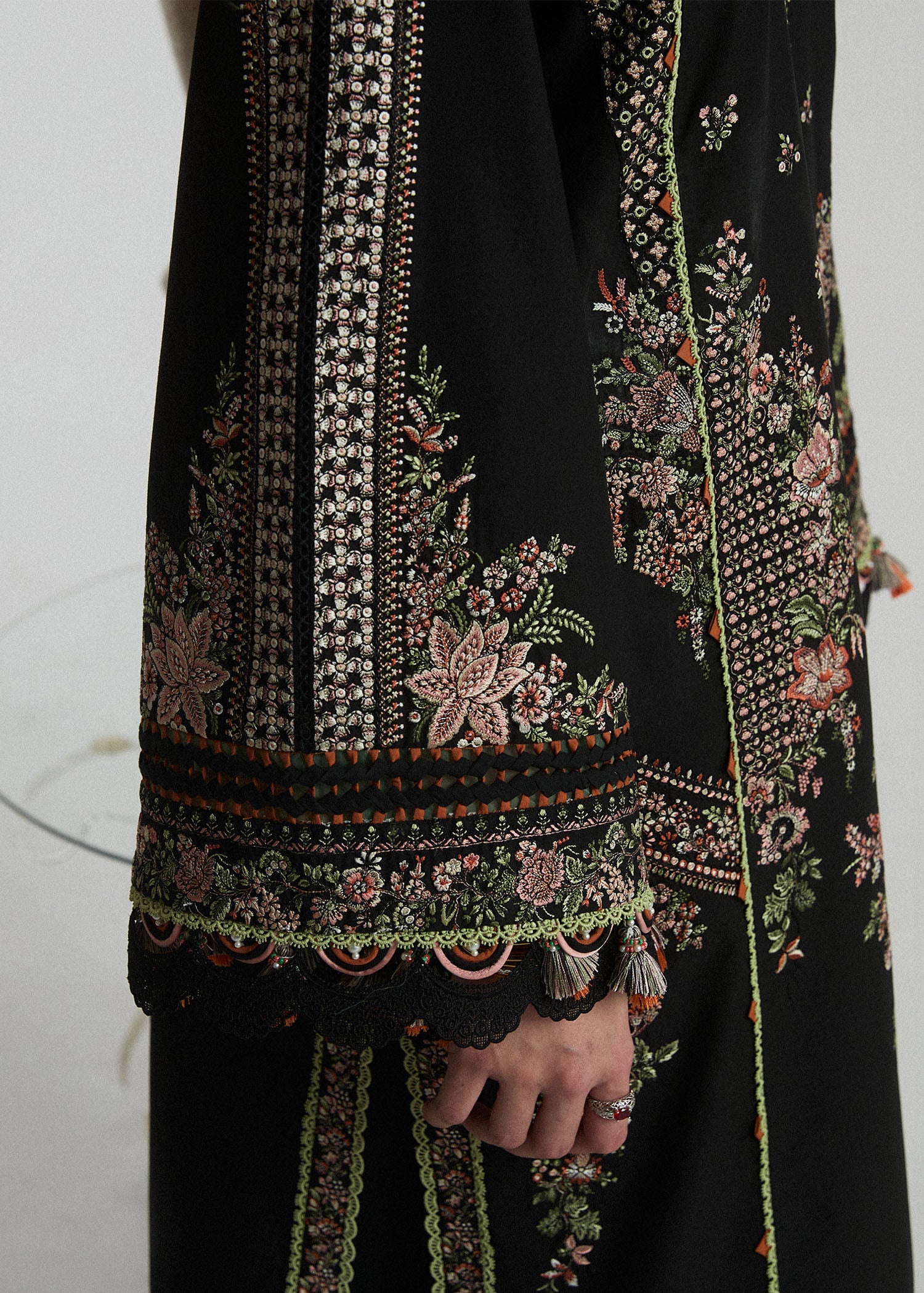 Hussain Rehar - 3PC Luxury Dhanak Embroidered Suit - USME-014045