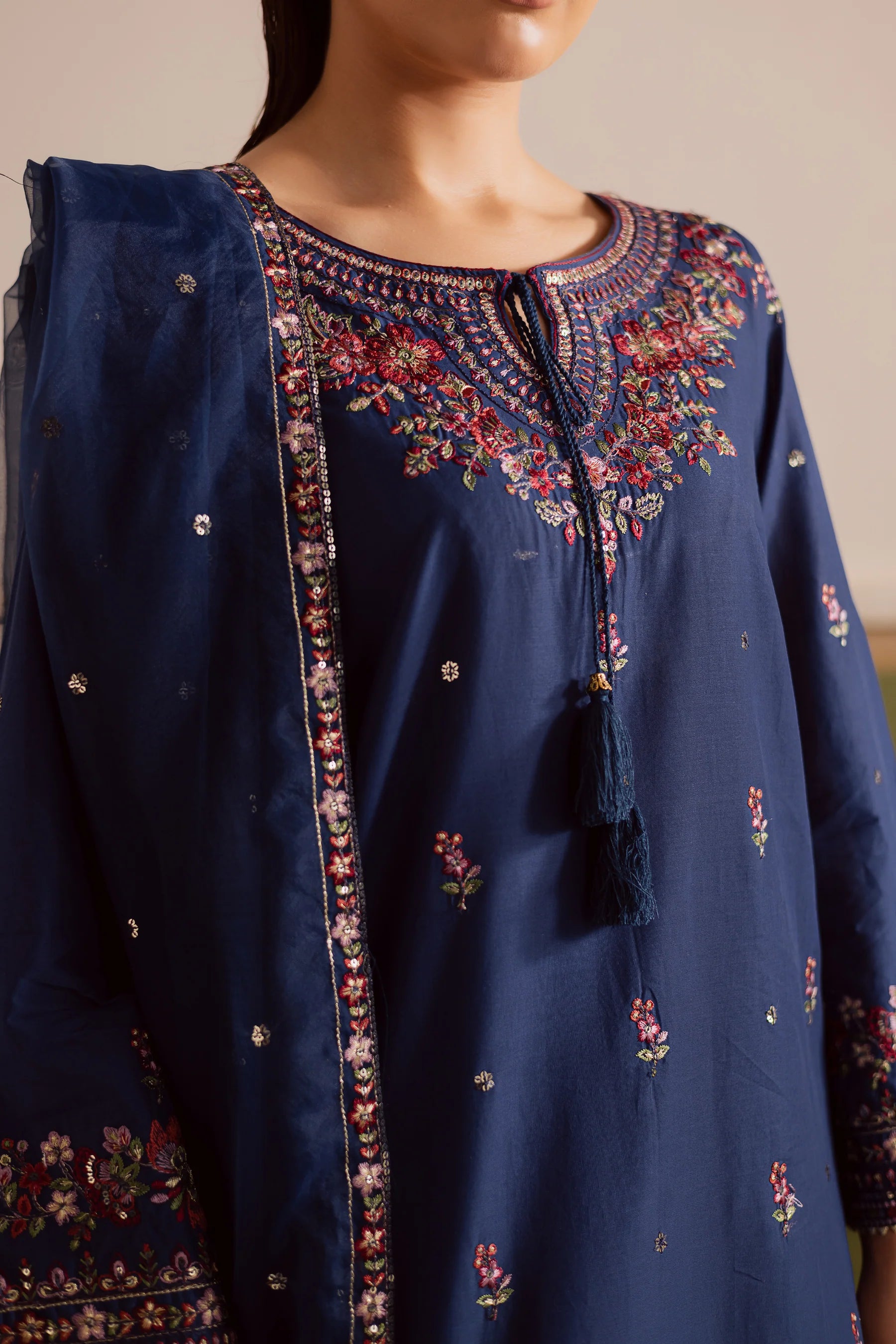 BATIK - 3PC Dhanak Embroidered Suit - USME-015053