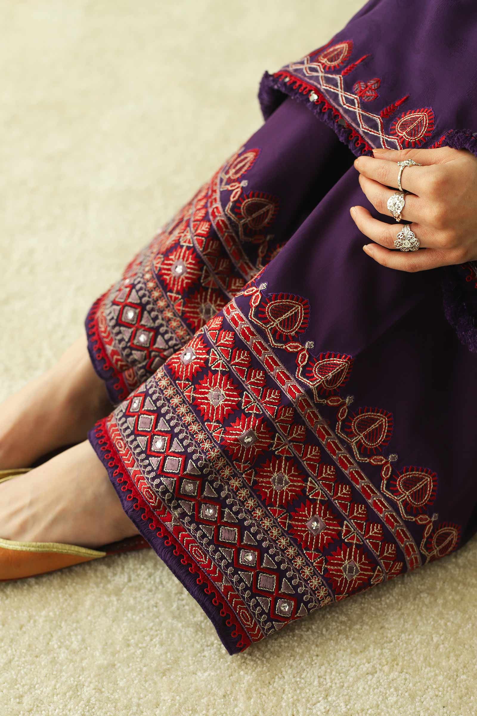 Zara Shahjahan - 3PC Luxury Dhanak Embroidered Suit - USME-015056