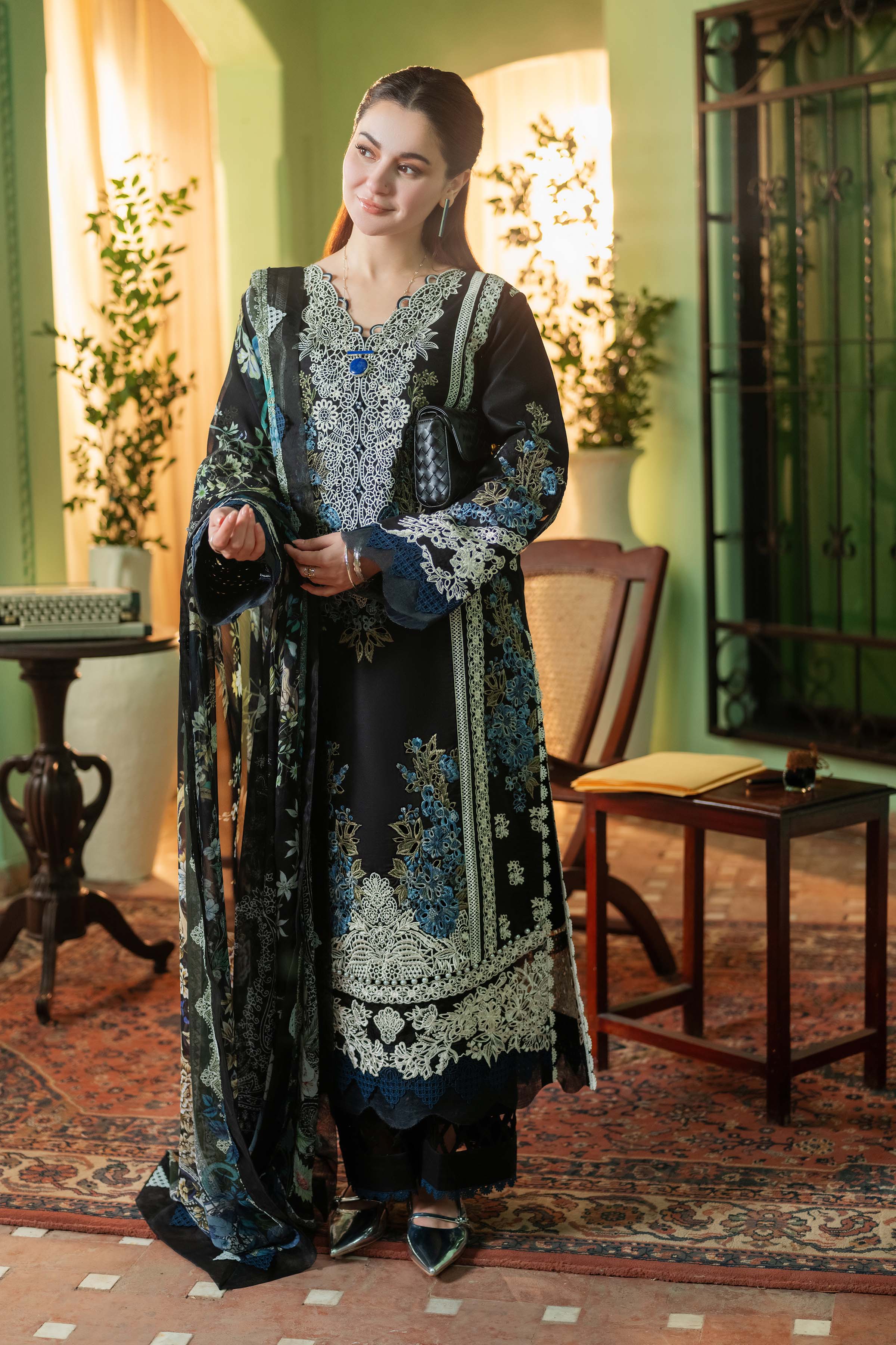 JADE - 3PC Luxury Dhanak Embroidered Suit - USME-014042