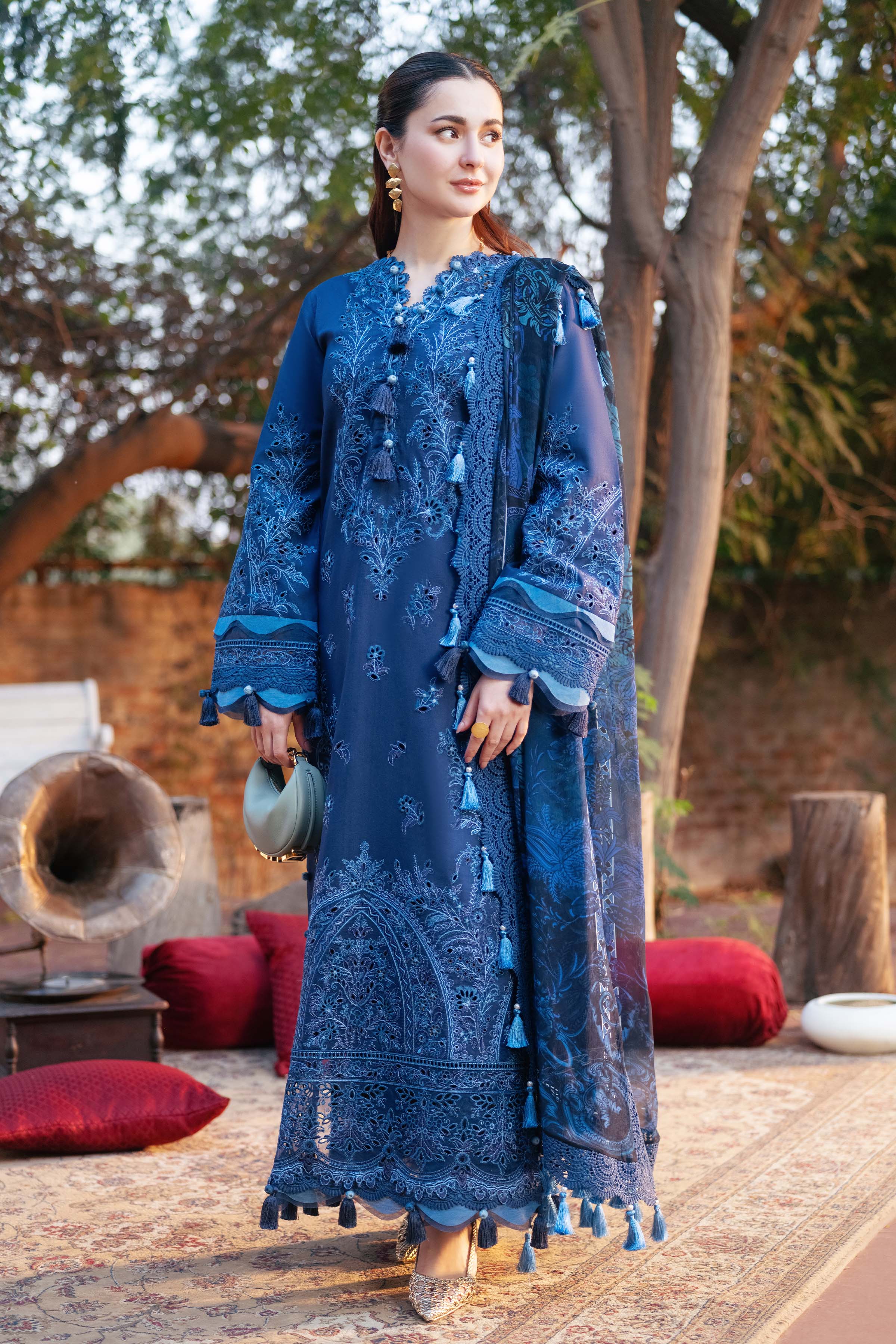 JADE - 3PC Luxury Dhanak Embroidered Suit - USME-014043