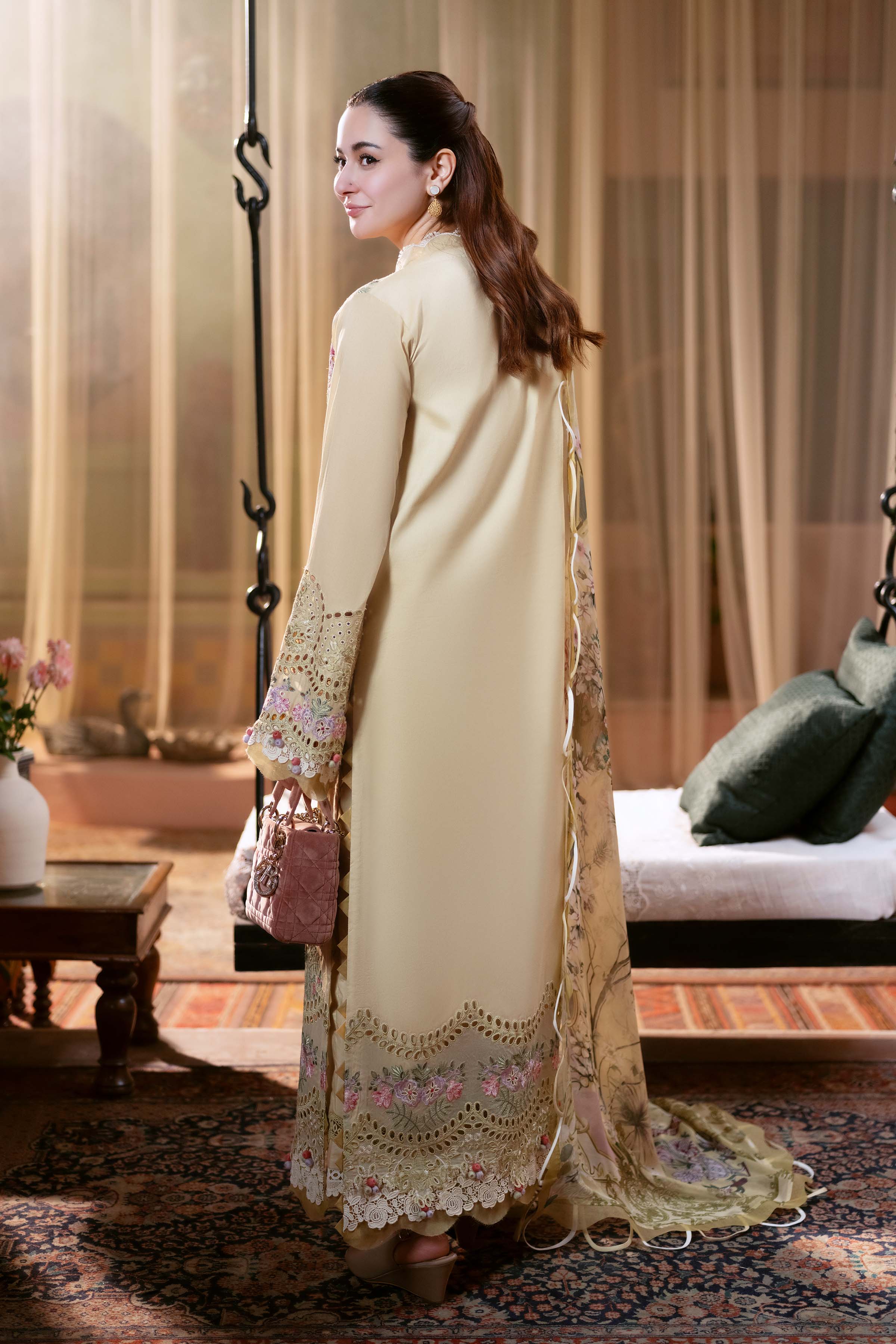 JADE - 3PC Luxury Dhanak Embroidered Suit - USME-014044