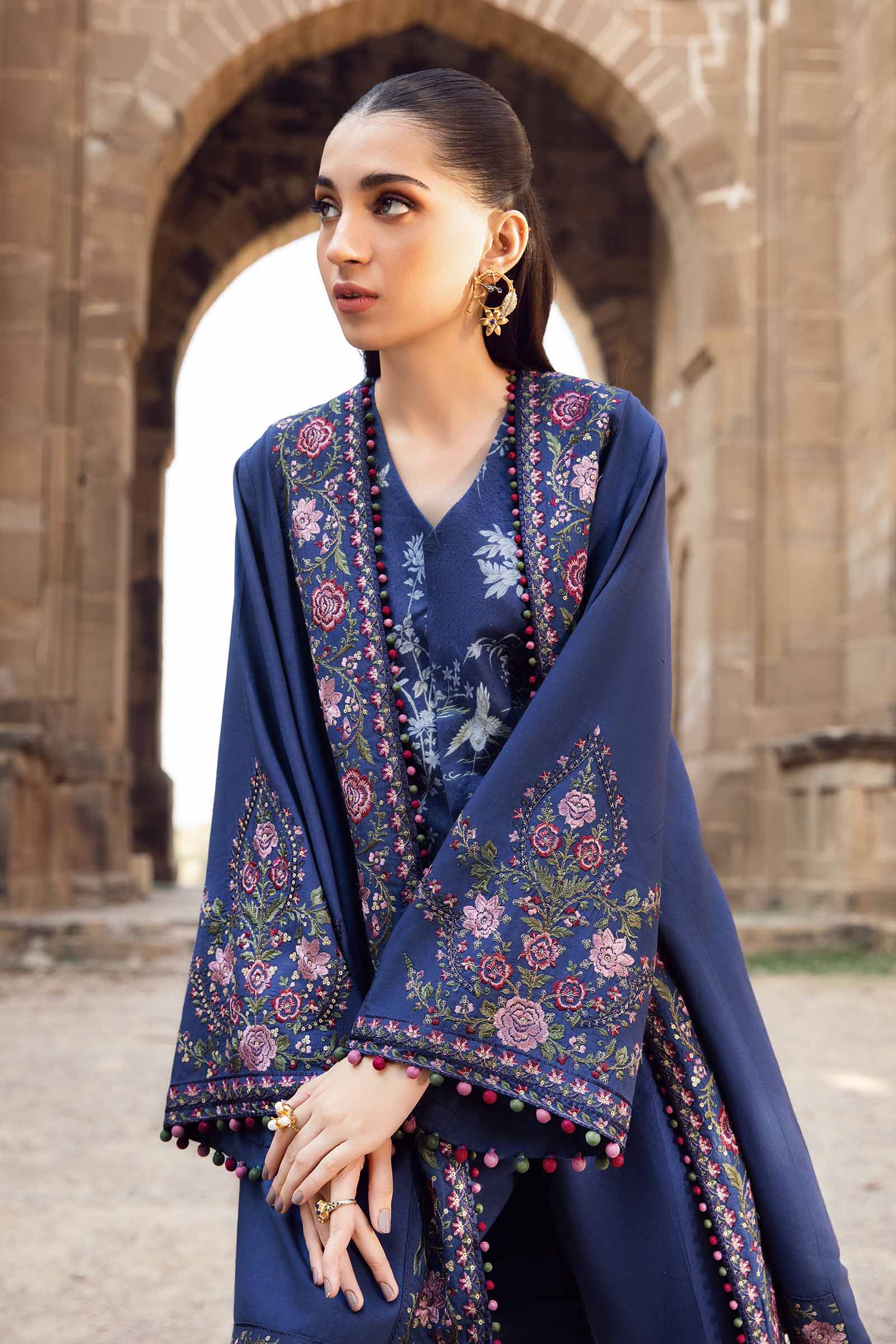 Maria.B - 3PC Dhanak Embroidered Suit - USME-014099