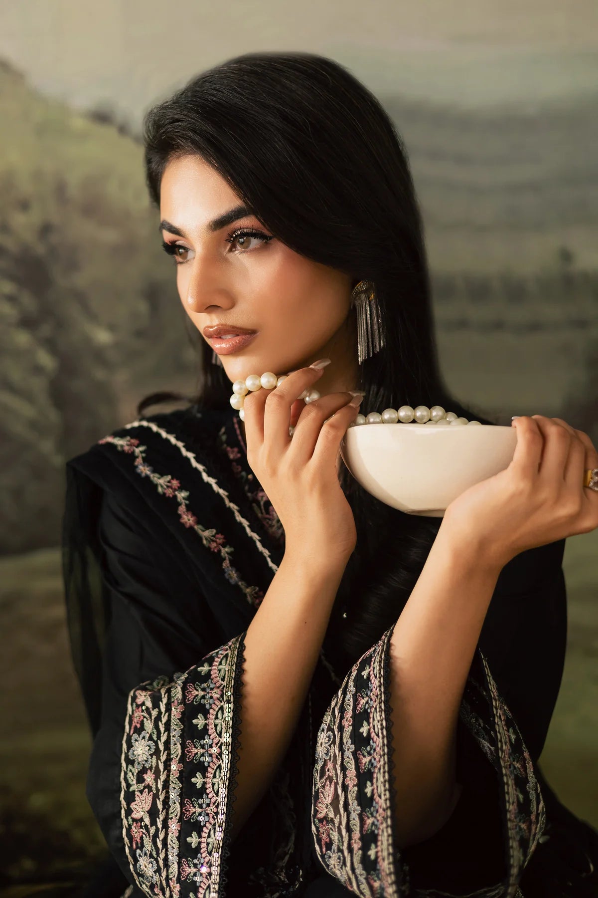 BATIK - 3PC Luxury Dhanak Embroidered Suit - USME-015033