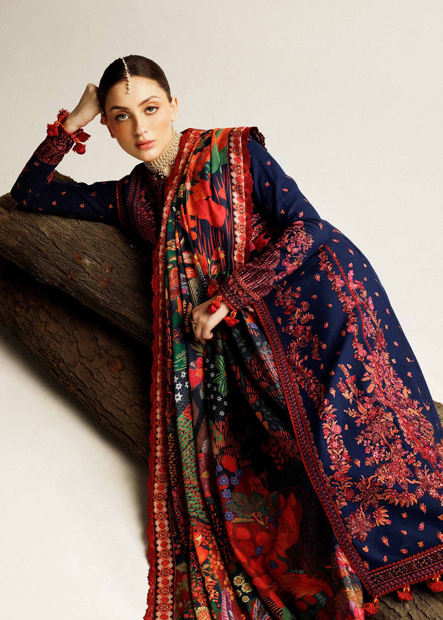 Hussain Rehar - 3PC Luxury Dhanak Embroidered Suit - USME-015046