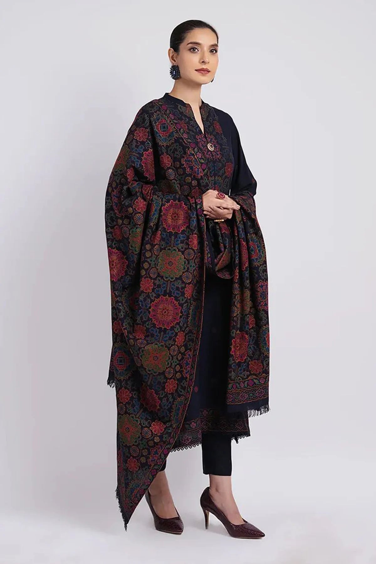 Bareeze - 3PC Luxury Dhanak Embroidered Suit - USME-015022