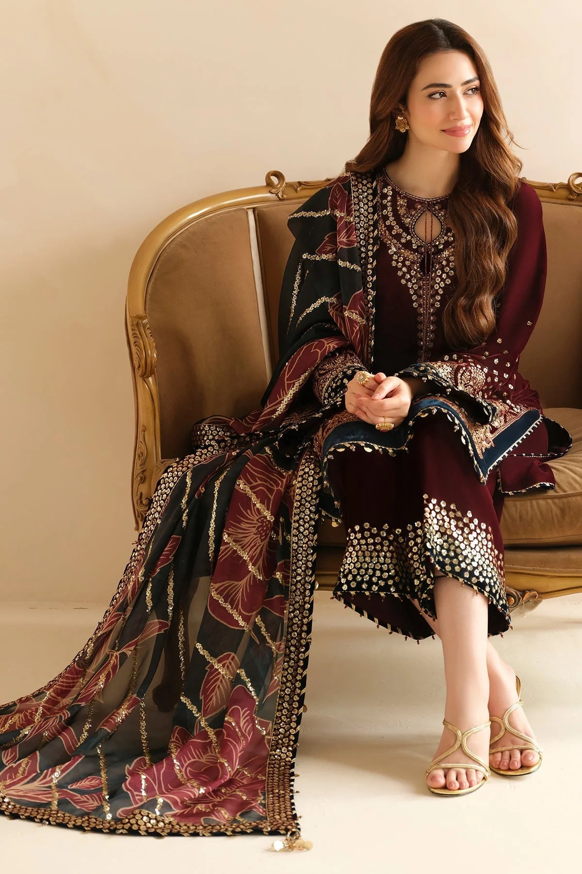 Jazmin - 3PC Luxury Velvet Embroidered Suit - USME-015036