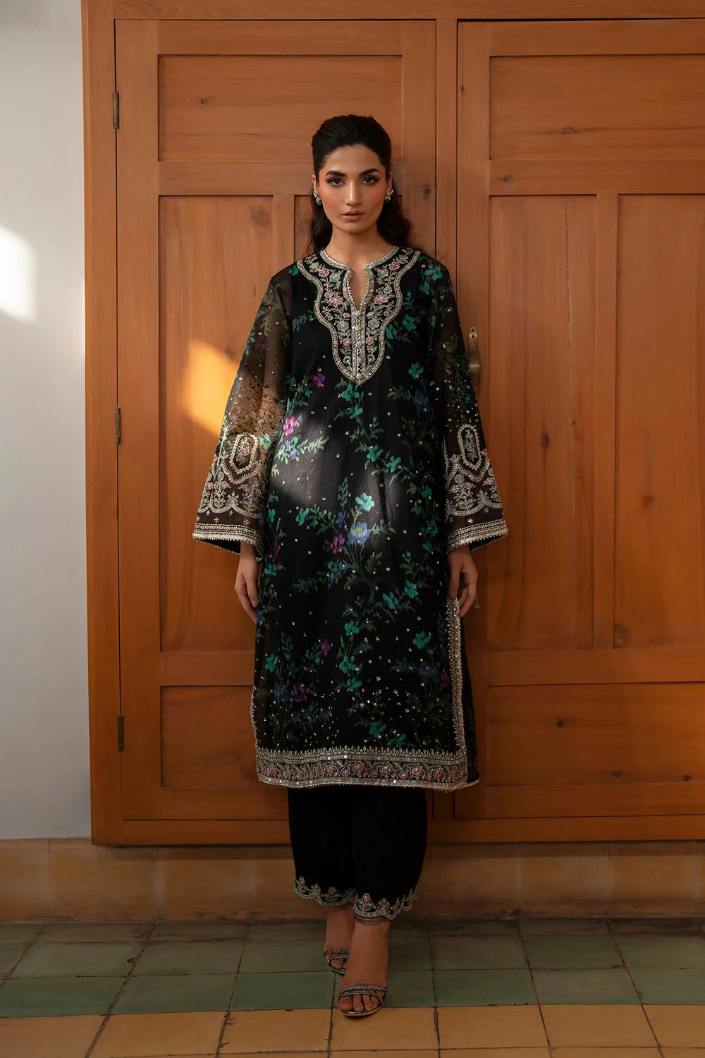 Ethnc - 3PC Luxury Embroidered Suit - USME-016009