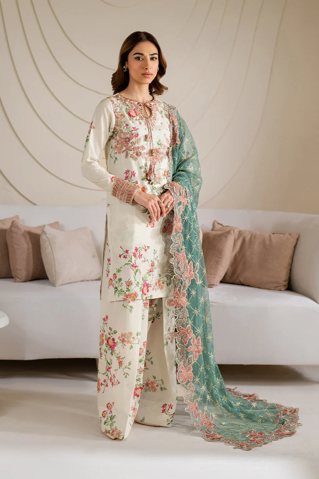IZNIK - 3PC Luxury Embroidered Suit - USME-016011