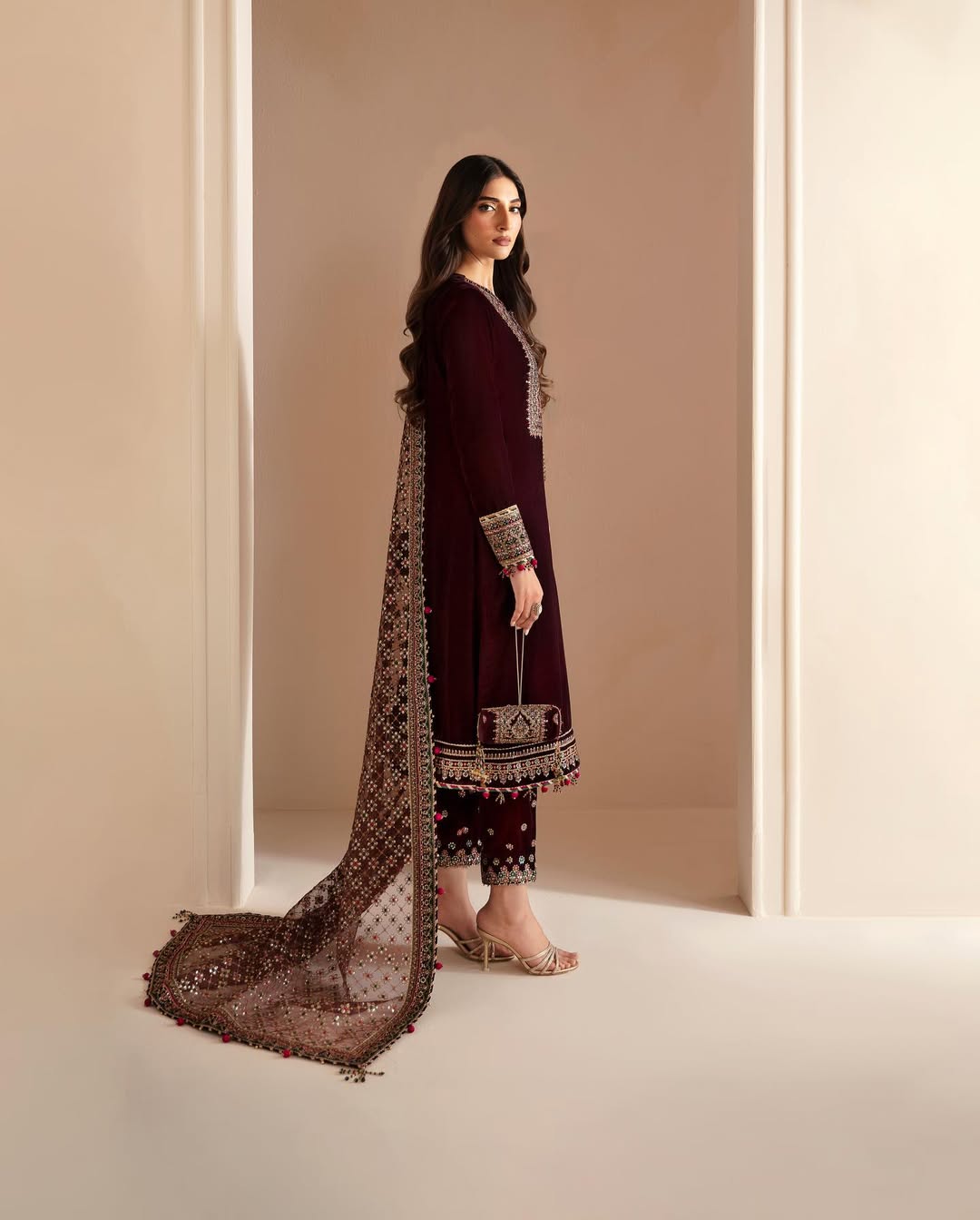 Jazmin - 3PC Luxury Velvet Embroidered Suit - USME-015051